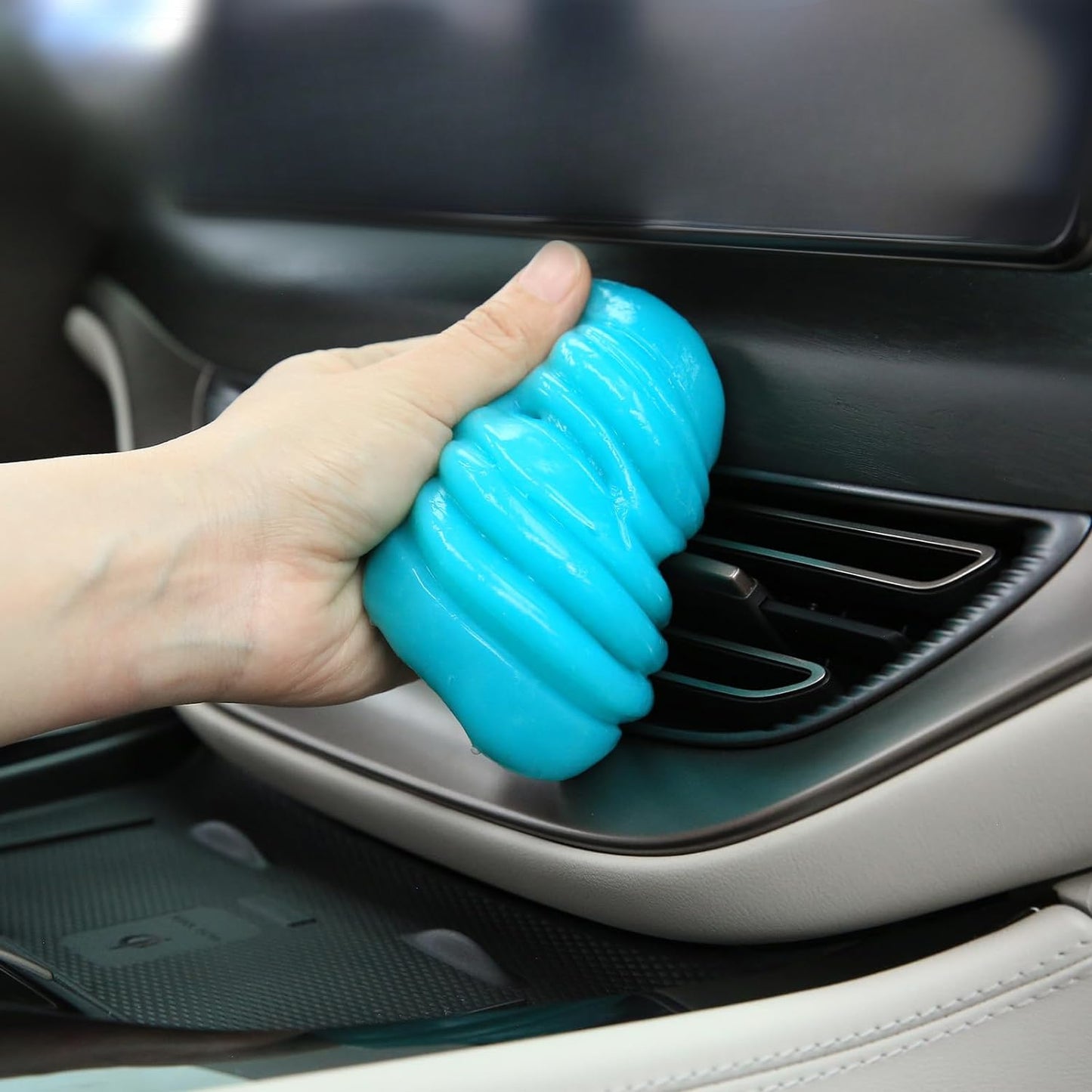 Versatile Cleaning Gel For Car Interiors